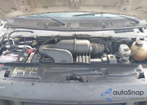 2011 Ford E-250 Commercial z USA, uszkodzony, nr VIN 1FTNE2EL6BDB32097